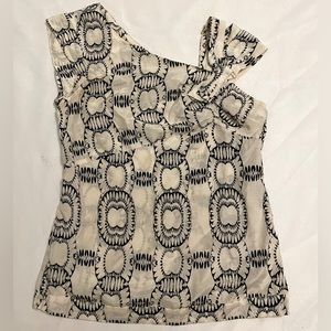 Asymmetrical fun patterned tank